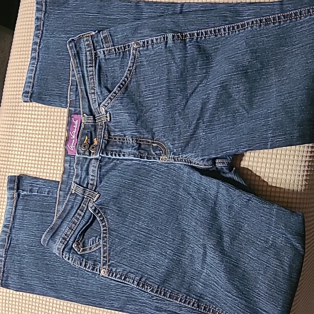 Gloria Vanderbilt Amanda Womens 10 denim stretchy blue jeans